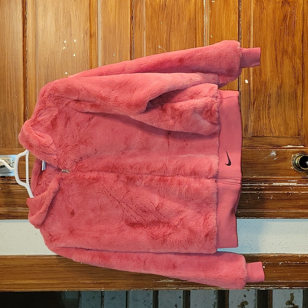 Nike pink hoodie jacket 😍 💗 ✨️
